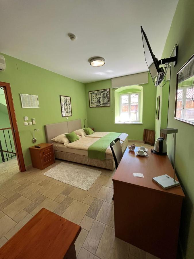 Chambre Double Standard