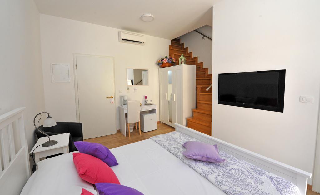 Quadruple Room Balcony,141123138:JPEG