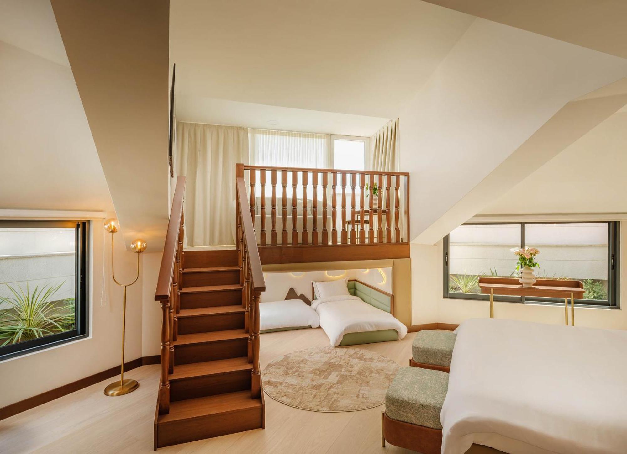 Family Suite,1706814662:JPEG