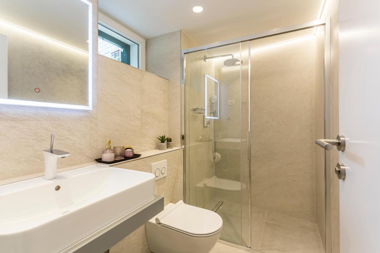 Deluxe Doppelzimmer mit Dusche