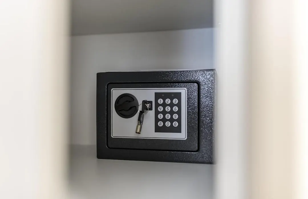 Cor Rooms-1