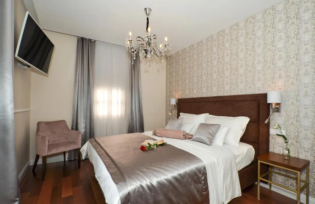 Rooms Valery-1