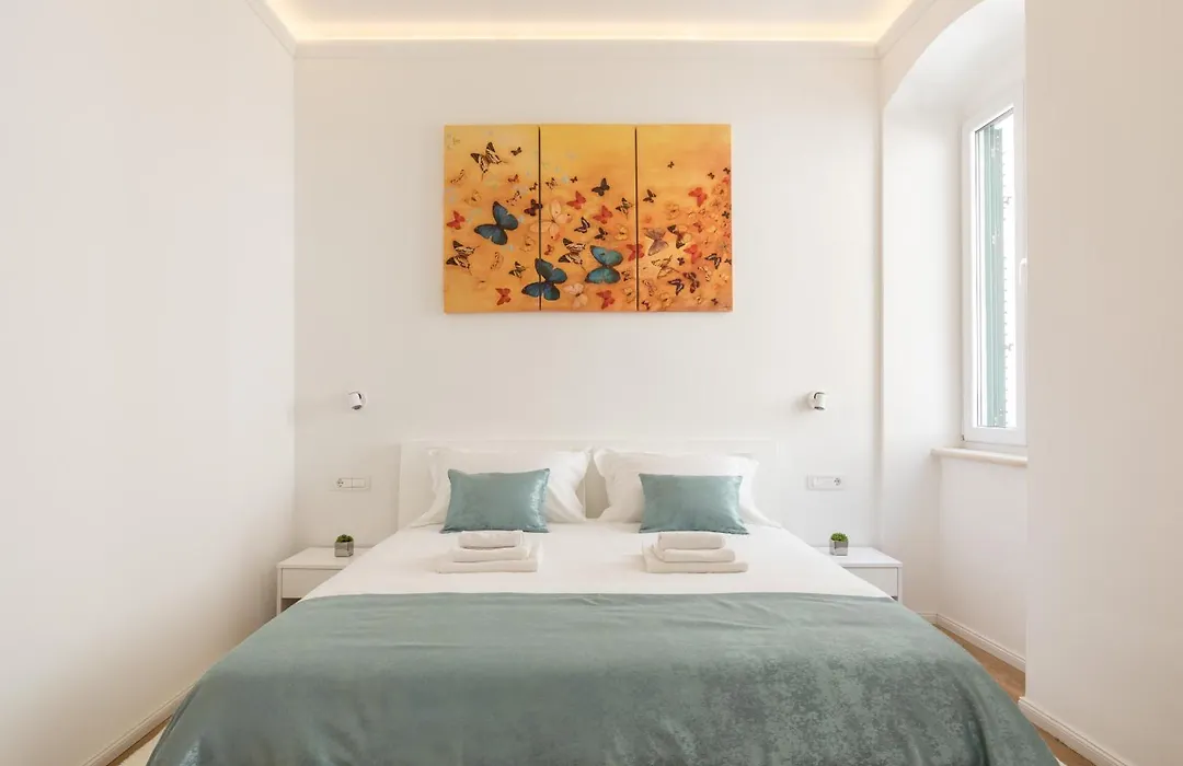 Luxury Rooms In The Center Of Split - Maniva-1