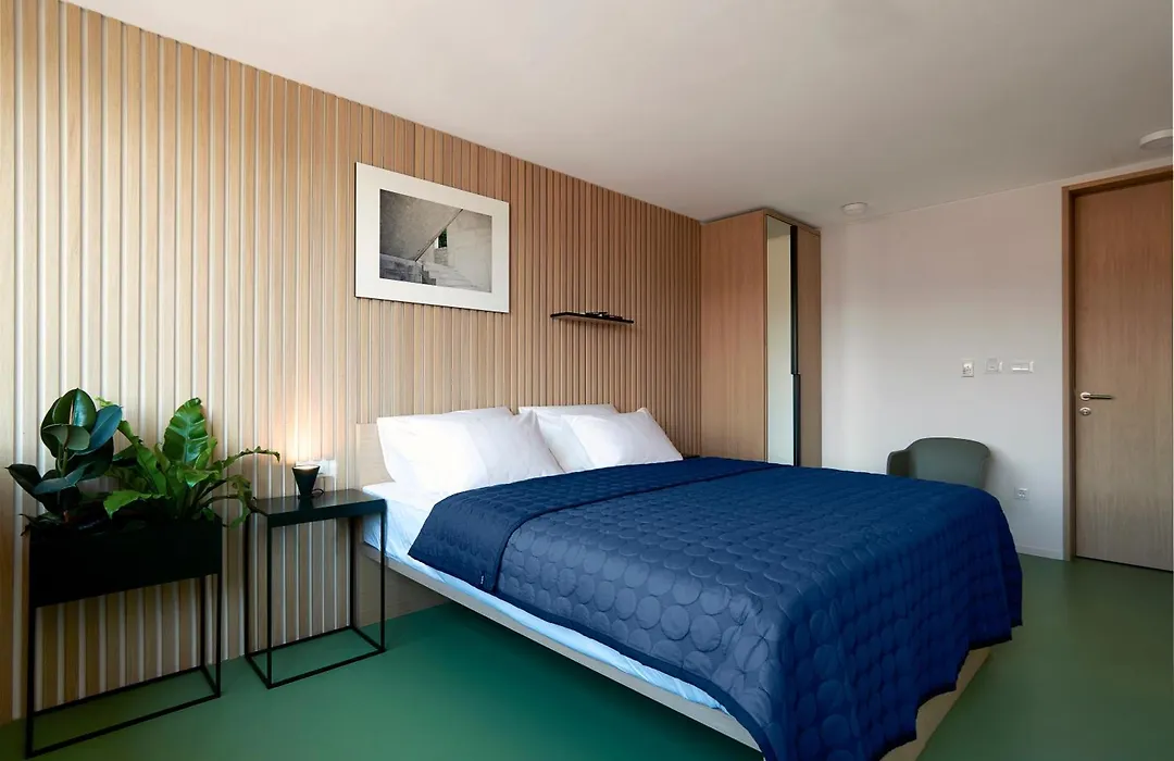 Horizon Luxury Suites & Design Rooms-1