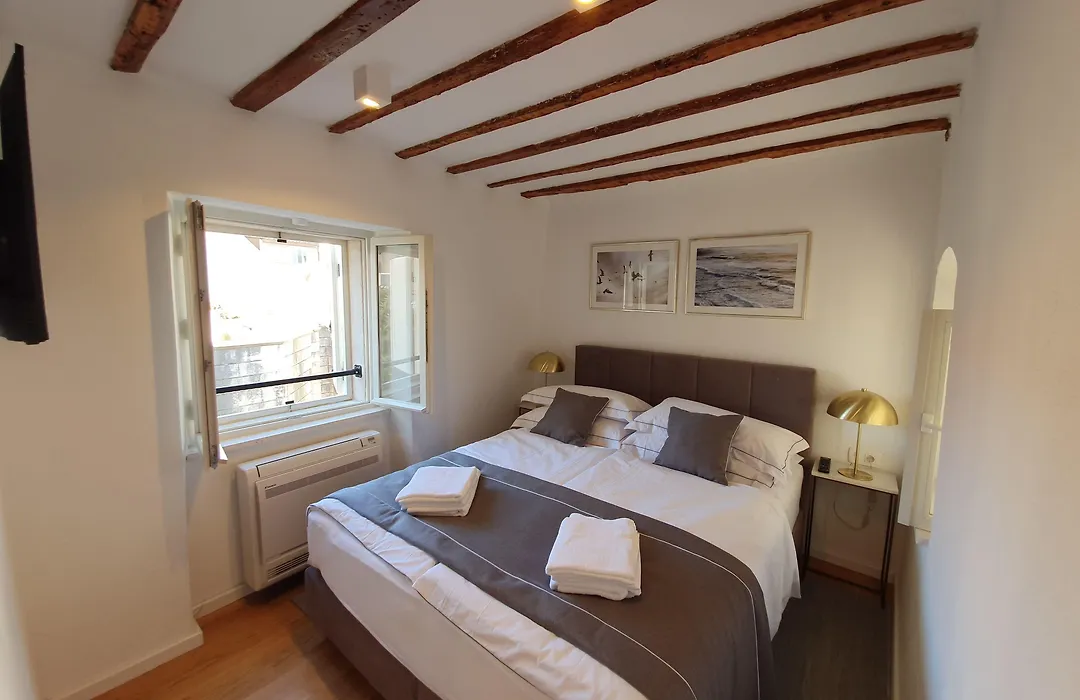 The Suites At Central Split-1