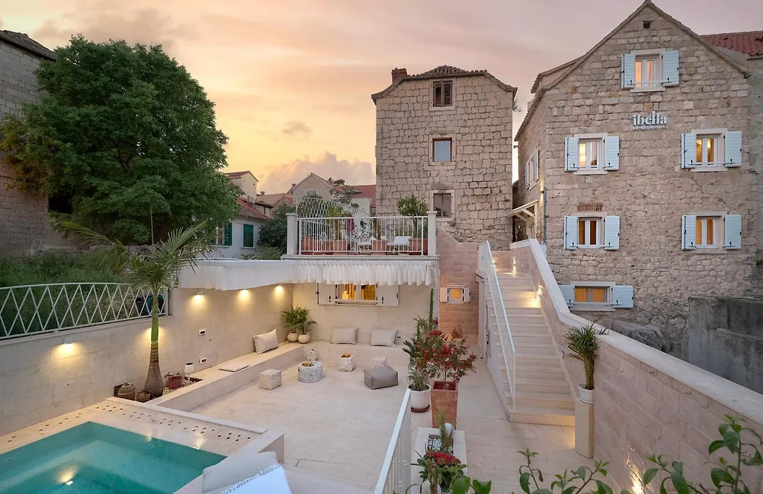 Ibella Boutique Rooms-1