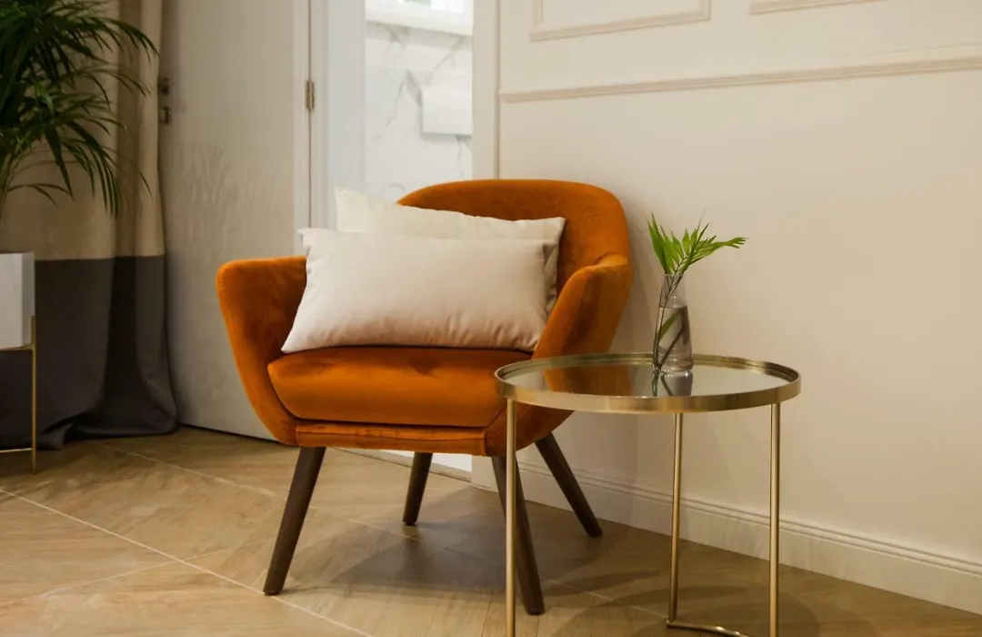 Club 5 boutique rooms-1