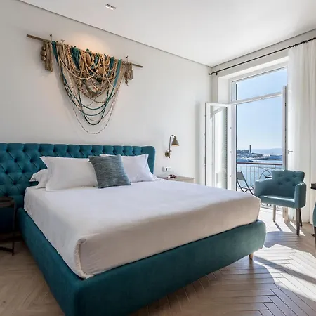 Seaview Luxury Retreat-2