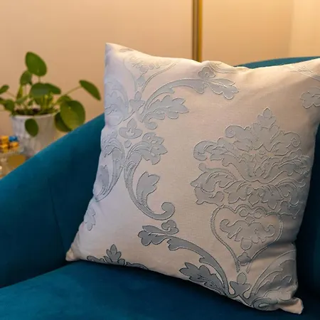 City And Style Luxury Rooms Split-3