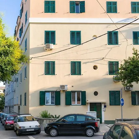Luxury Rooms And Apartment Silente Bacvice-2