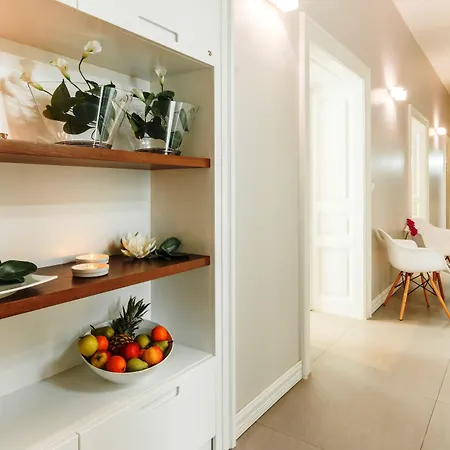 Prima Luxury Rooms-2