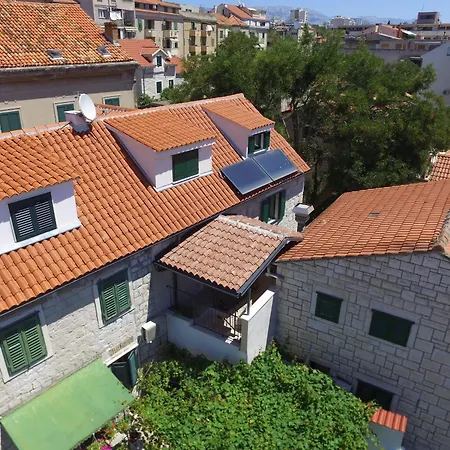 Apartment And Rooms Desideria-2