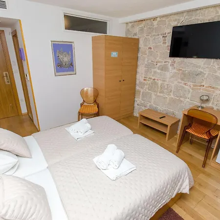 Apartment And Rooms Desideria-3