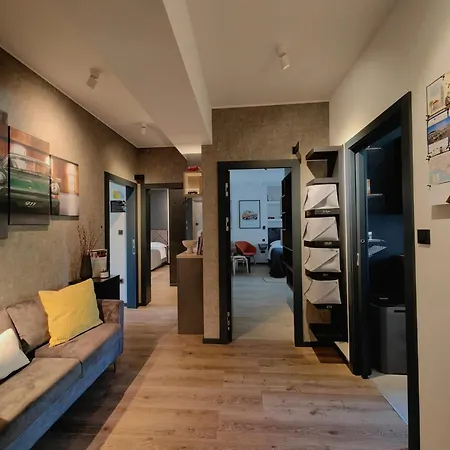 Scuderia Split Rooms-3