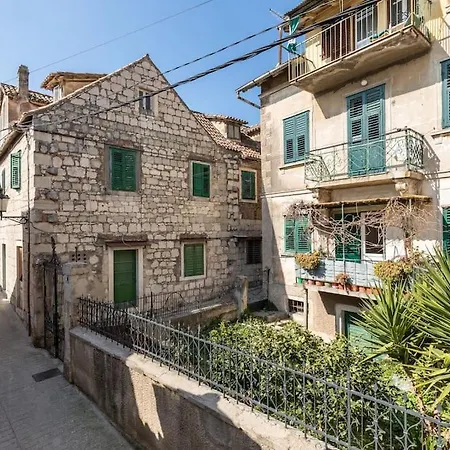 Guest House Maris-2