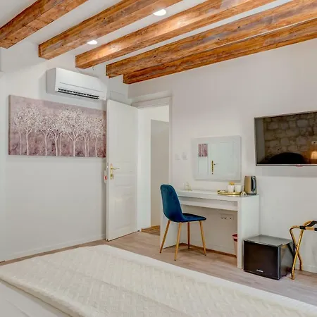 Princ Heritage Rooms-3